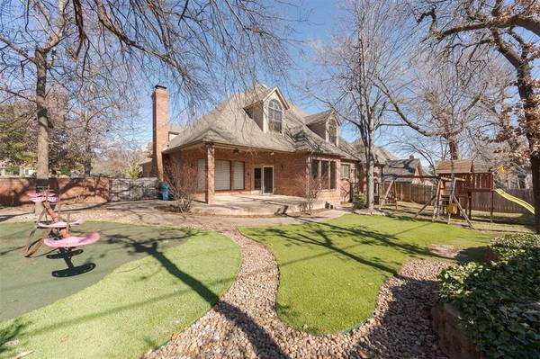 2612 Portofino PL, Edmond, OK 73034