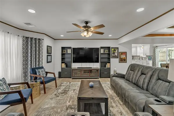 4609 NW 33rd DR, Oklahoma City, OK 73122