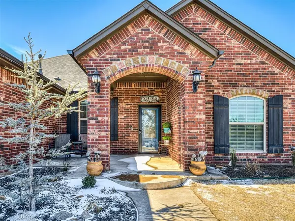 952 County Street 2982, Blanchard, OK 73010
