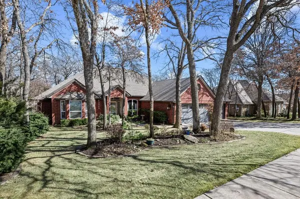2716 ASHEFORDE OAKS BLVD, Edmond, OK 73034