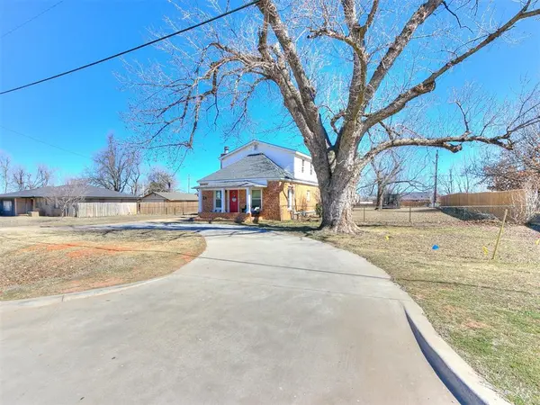 310 S Mustang RD, Mustang, OK 73064