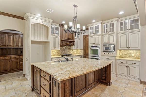 4950 Broadway, Norman, OK 73069
