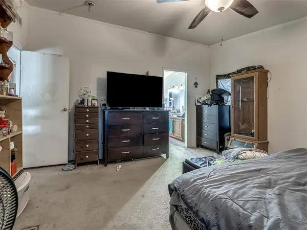 225 N Fir ST Crescent, OK 73028