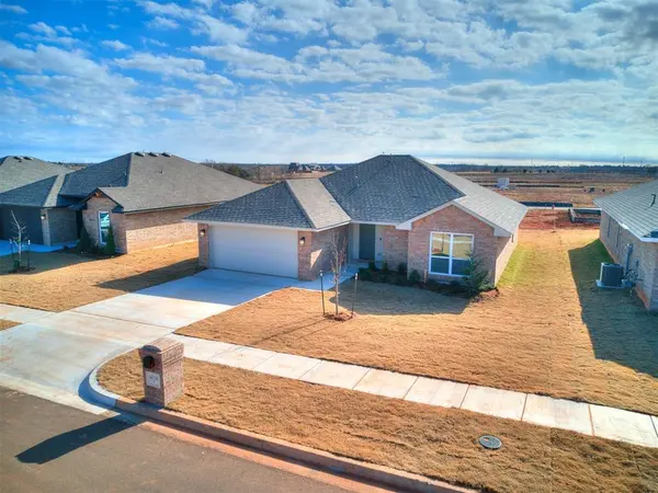 4018 Lynford LN, Norman, OK 73026