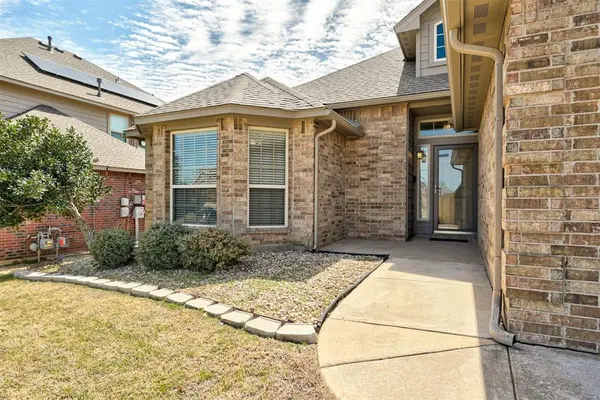 11304 NW 96th ST, Yukon, OK 73099