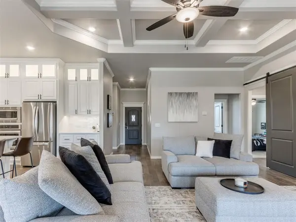 10105 NW 137th ST, Yukon, OK 73099