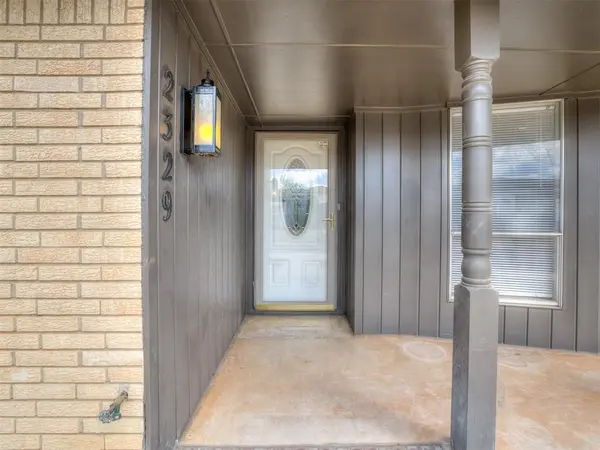 2329 NW 112th TER, Oklahoma City, OK 73120