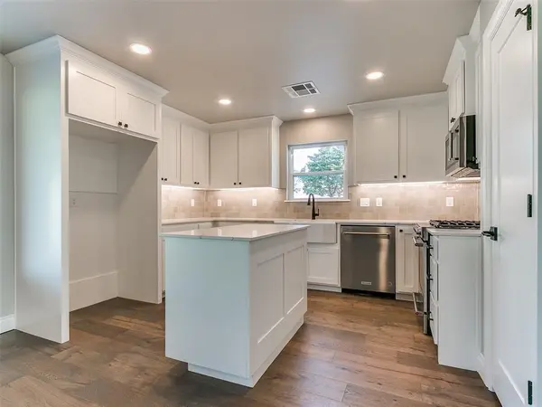 1642 County Road 1220, Tuttle, OK 73089