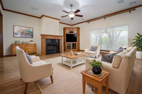 2500 Portofino PL, Edmond, OK 73034