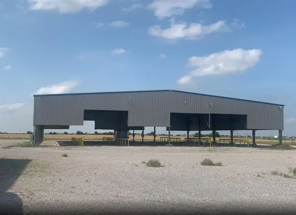 3807 E Jensen RD, El Reno, OK 73036