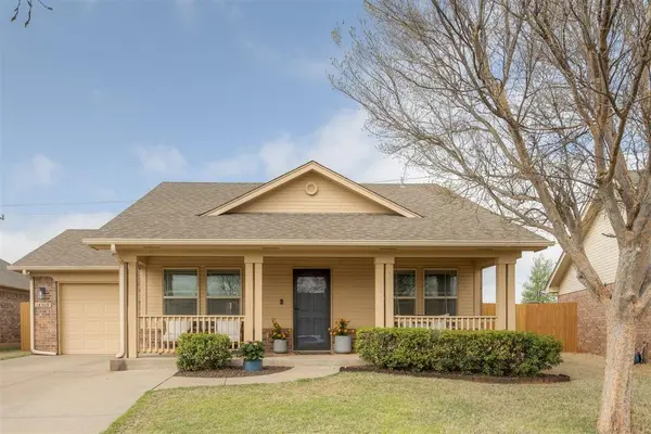 18509 Piedra DR, Edmond, OK 73012