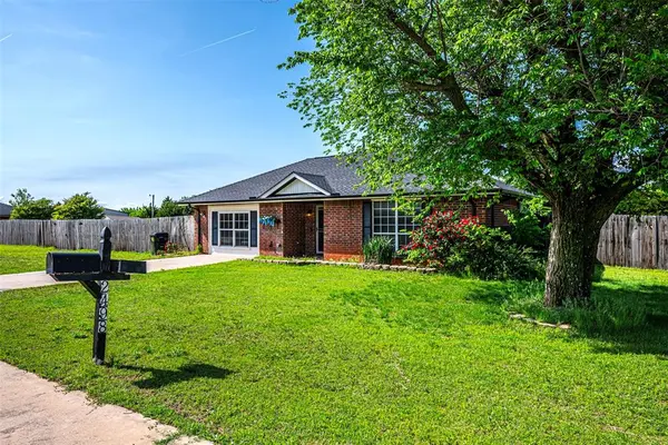 2498 County Road 1211, Blanchard, OK 73010