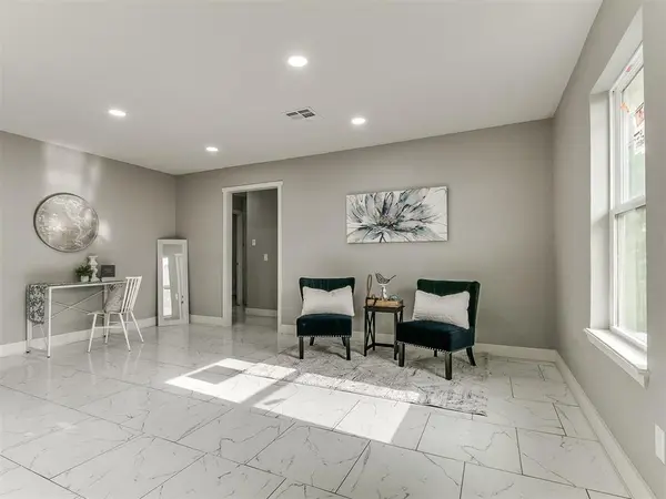 413 NW 114th ST, Oklahoma City, OK 73114