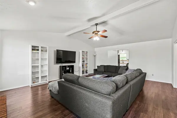8713 NW 87th ST, Oklahoma City, OK 73132