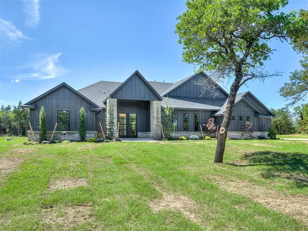 2905 S Henney RD, Choctaw, OK 73020
