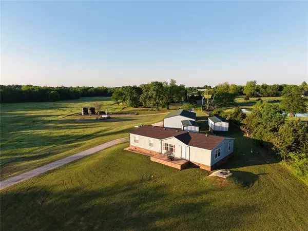 7240 Cemetery RD, Noble, OK 73068