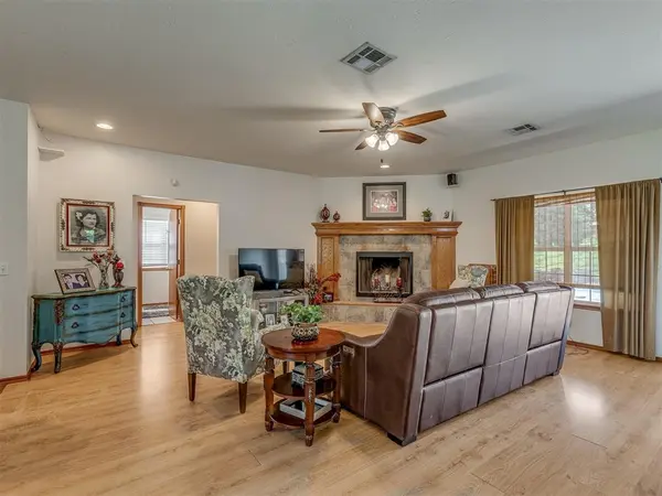 2630 NW 24th ST, Newcastle, OK 73065