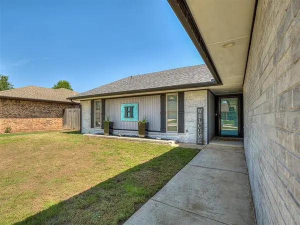 217 E Grand Teton CT, Yukon, OK 73099