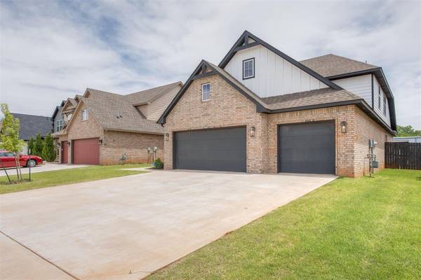 17800 Macarthur Park RD, Edmond, OK 73012
