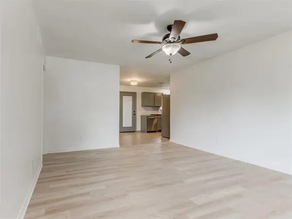1204 W Woodlane DR, Midwest City, OK 73110