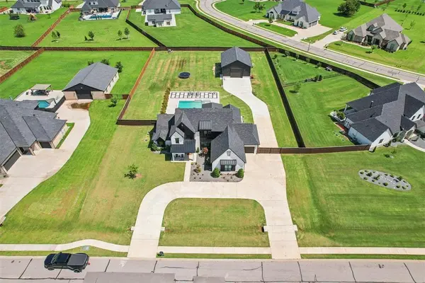 2273 NW 220th TER, Edmond, OK 73025