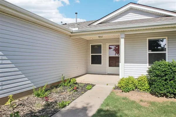 2537 Dayflower LN, Norman, OK 73069