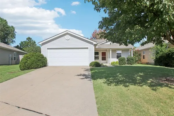 2537 Dayflower LN, Norman, OK 73069