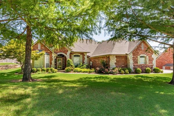 12810 Glen Aeire Rd RD, Choctaw, OK 73020