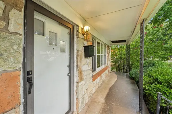 1300 Downing ST, The Village, OK 73120