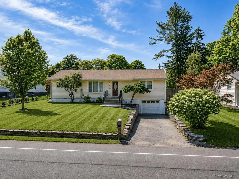 145 Wawayanda AVE, Middletown, NY 10940