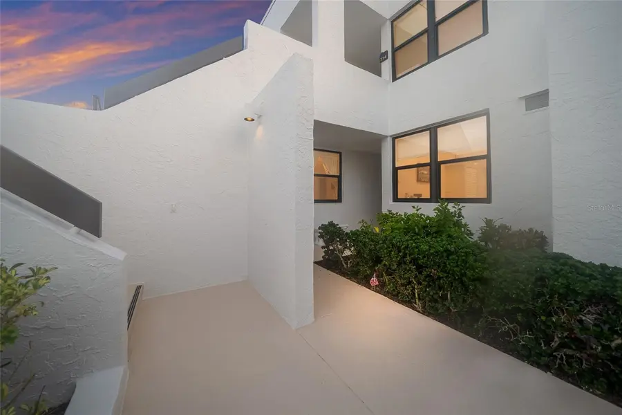 713 BAYPORT WAY #713, Longboat Key, FL 34228