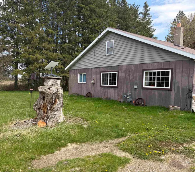 823 WESTERN AVE, Antigo, WI 54409