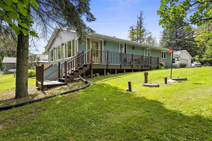 3502 IRISH TRL, Sturgeon Bay, WI 54235