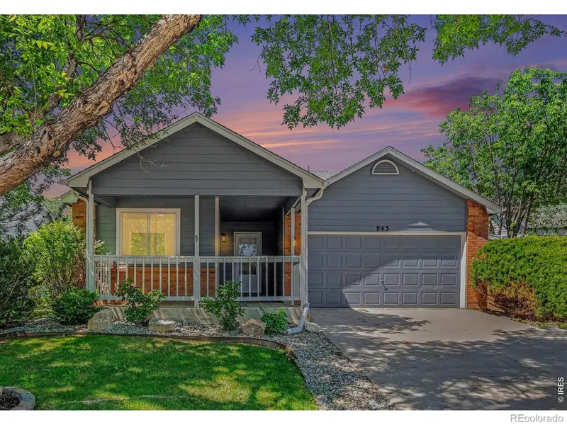 943 Eagle DR, Loveland, CO 80537