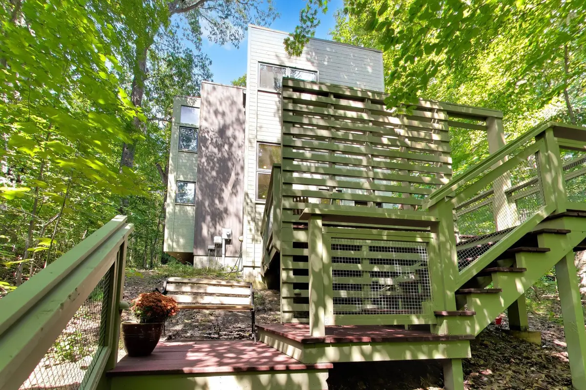 206 Tryon Farm Lane, Michigan City, IN 46360