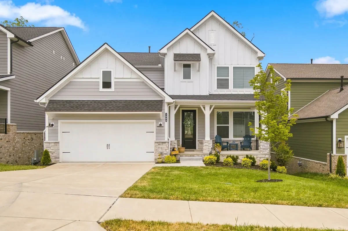 1086 Callaway Dr, Lebanon, TN 37087