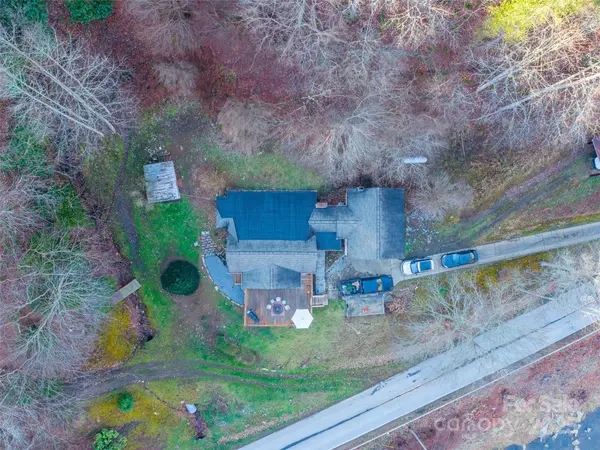12982 US HWY 19W None, Burnsville, NC 28714