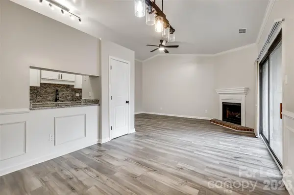 4158 Charlotte HWY #F, Clover, SC 29710