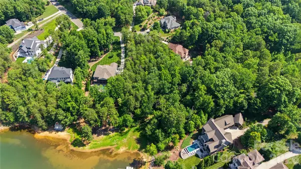 164 Palmer Marsh PL, Mooresville, NC 28117