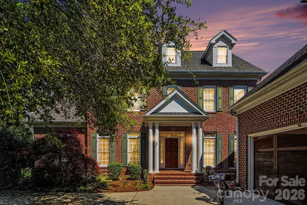 7609 Windaliere DR, Cornelius, NC 28031