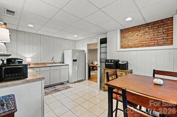 7538 Golf Course DR S, Denver, NC 28037