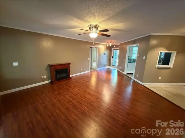 2076 S Fork DR, Morganton, NC 28655