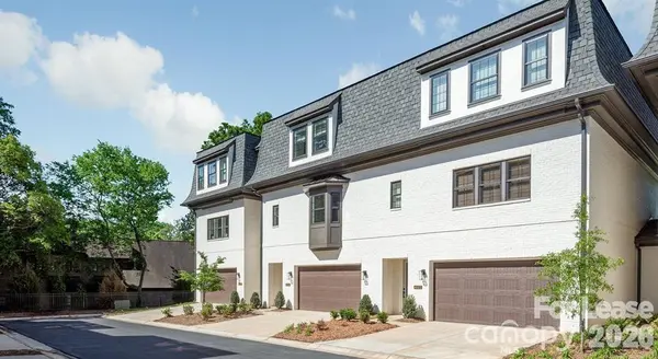5505 Closeburn RD #The Phillips, Charlotte, NC 28210