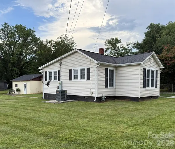 108 Fletcher ST, Morganton, NC 28655
