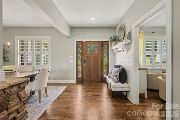 4672 Grace Chapel RD, Granite Falls, NC 28630