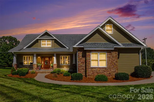 4672 Grace Chapel RD, Granite Falls, NC 28630