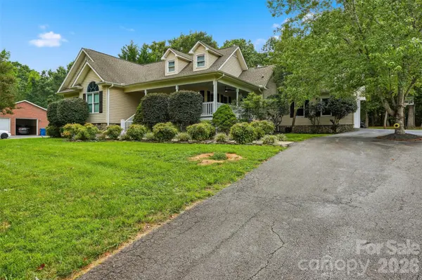 107 Shawnee TRL, Maiden, NC 28650