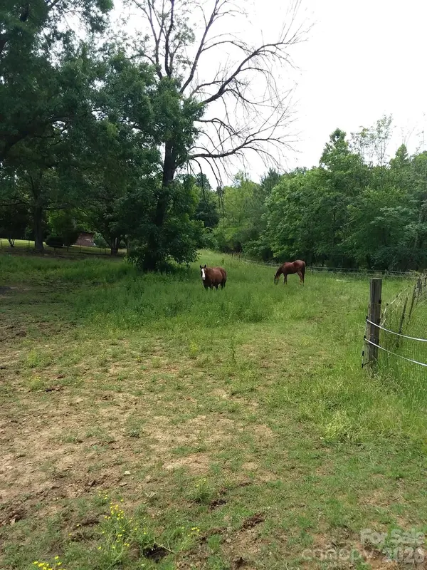 1753 Smith Farm RD #55, Lexington, NC 27292