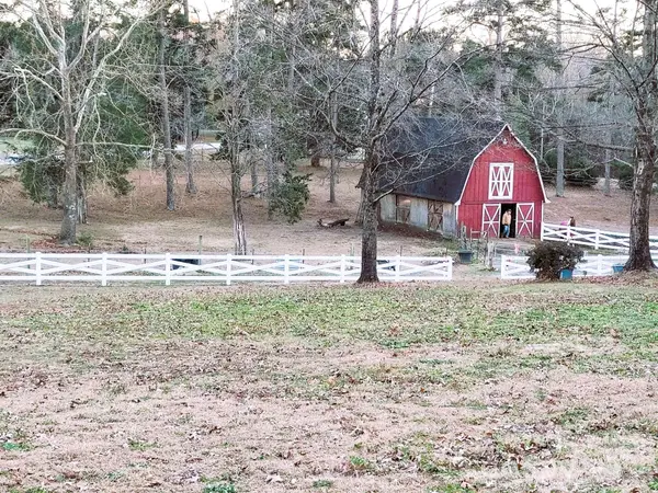 1753 Smith Farm RD #55, Lexington, NC 27292