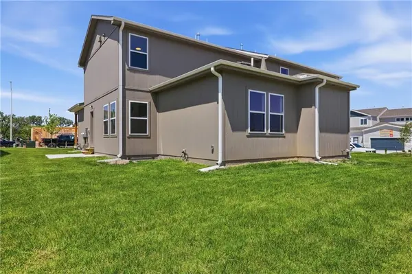 4707 Brentwood AVE, Kansas City, MO 64136